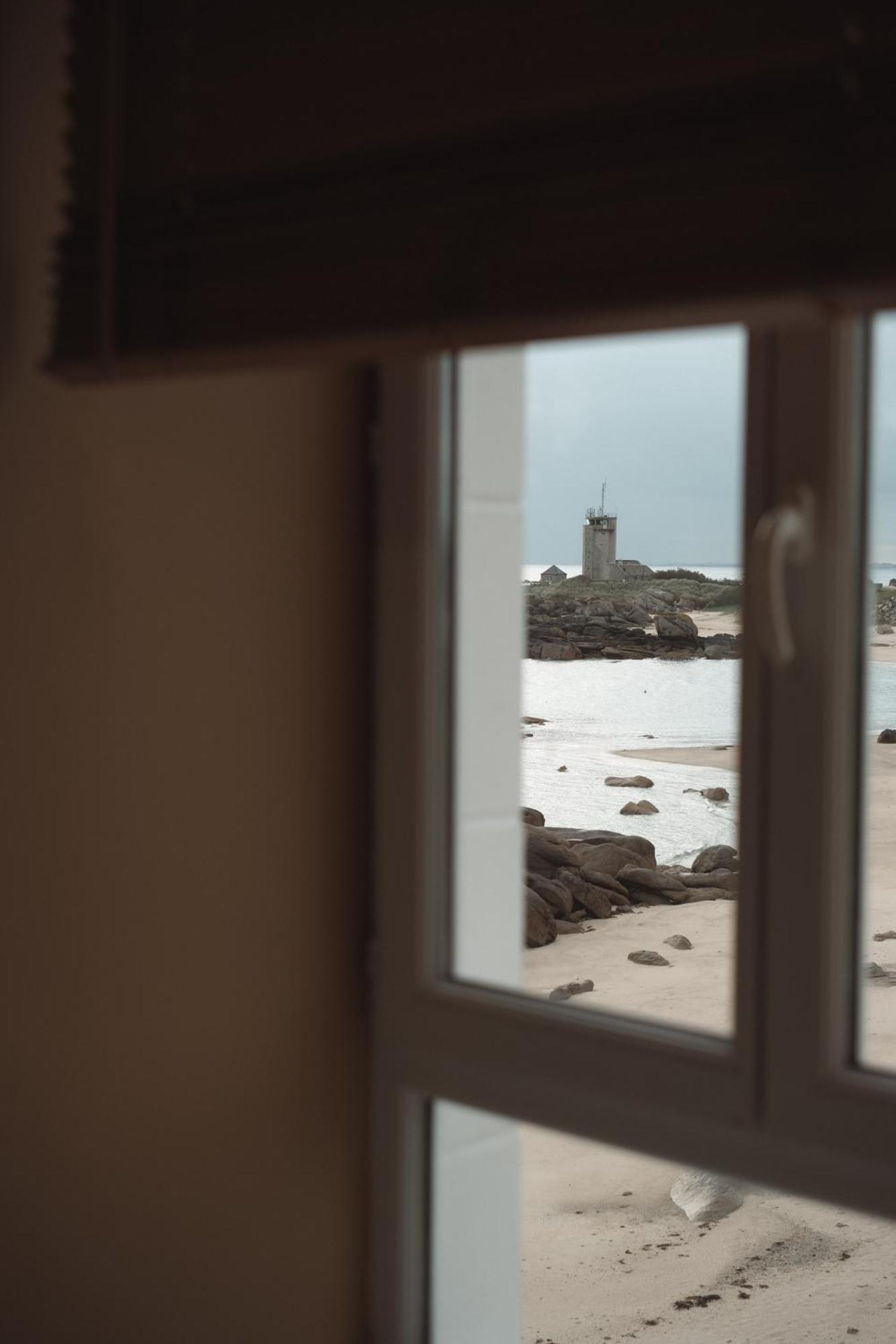 Hotel De La Mer & Spa Brignogan-Plages Exterior photo