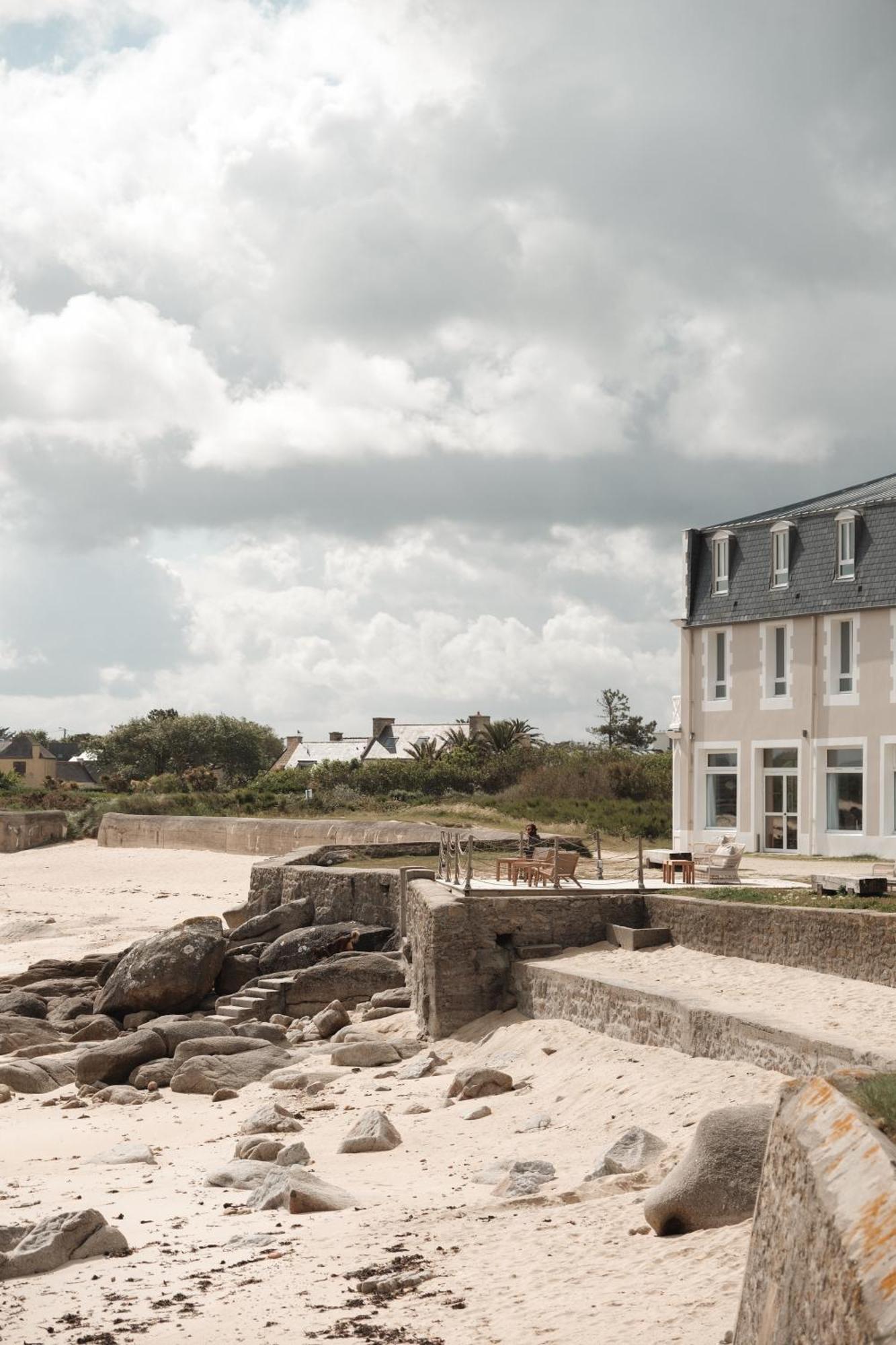 Hotel De La Mer & Spa Brignogan-Plages Exterior photo