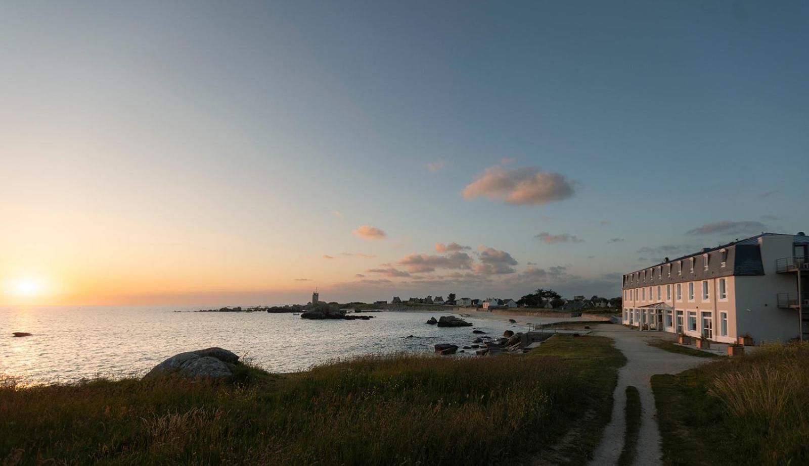 Hotel De La Mer & Spa Brignogan-Plages Exterior photo